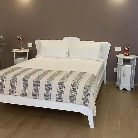Residenza La Zagara דירה קנרו ריביירה